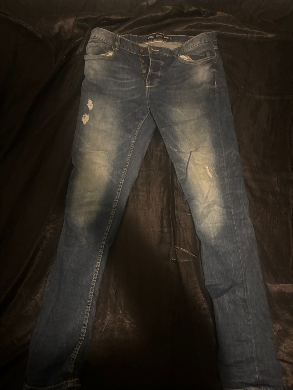 Denim&Co Men's Skinny Jeans in Faded Blue with Distressed Detail